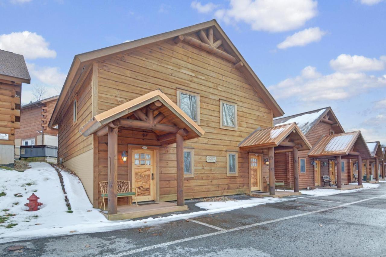 The Lodges At Sunset Village McHenry Exterior foto